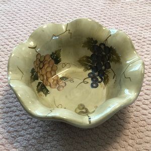 Tabletops Unlimited "Cabernet" Scalloped Edge Bowl Hand Painted 7x4”